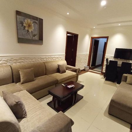Celine Al Motamaiza Furnished Apartment Jidá Exterior foto