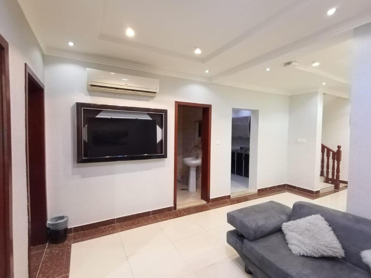Celine Al Motamaiza Furnished Apartment Jidá Exterior foto